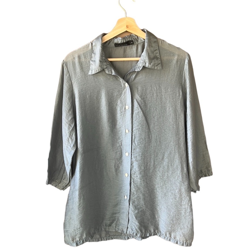Cut Loose Sz M Essential Gray Button Down 3/4 Sleeve  Flowy Top